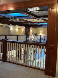 Picture from our door overview of the lobby