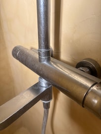 "well-appointed bathroom"