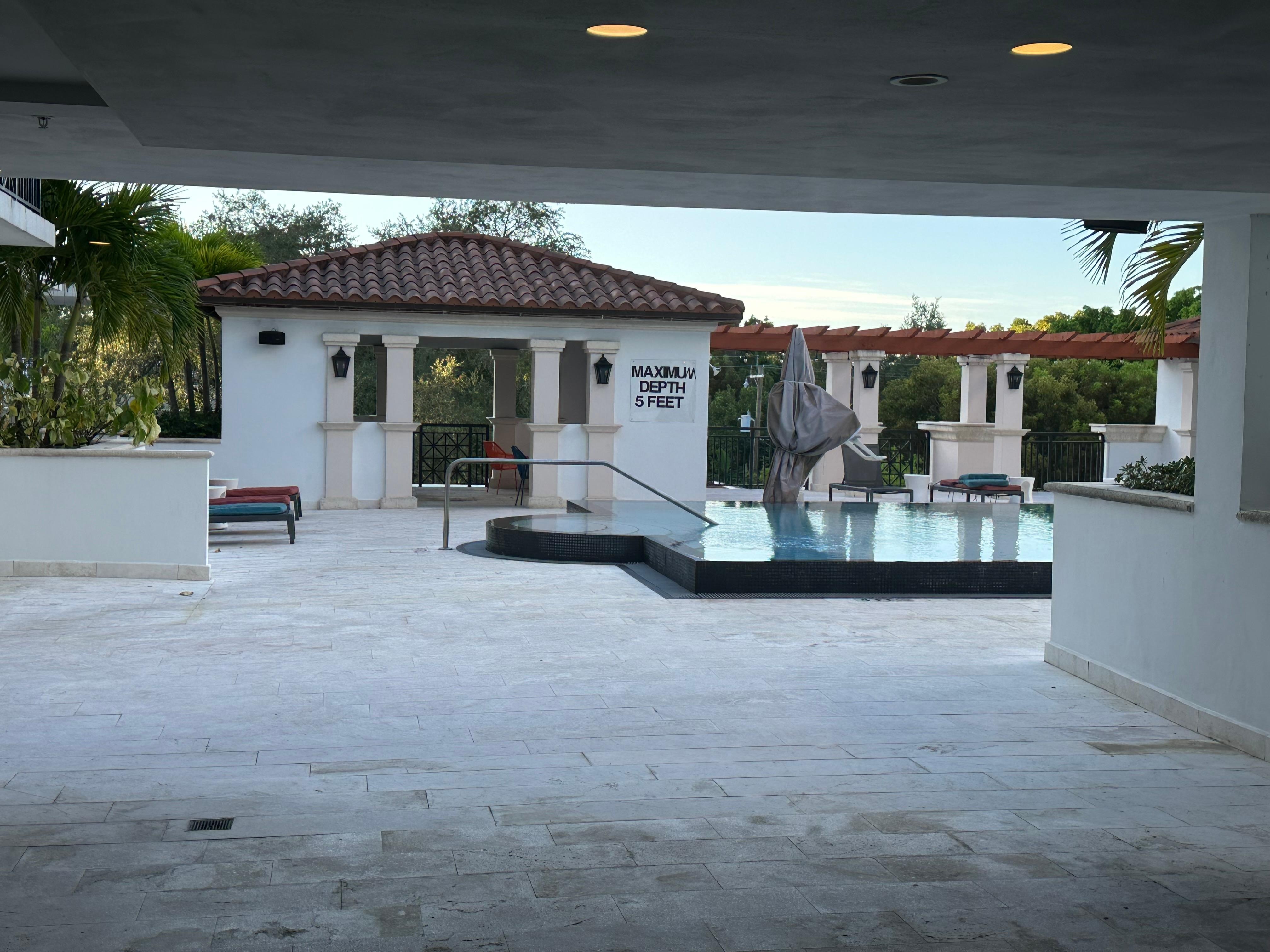 Third floor outdoor pool