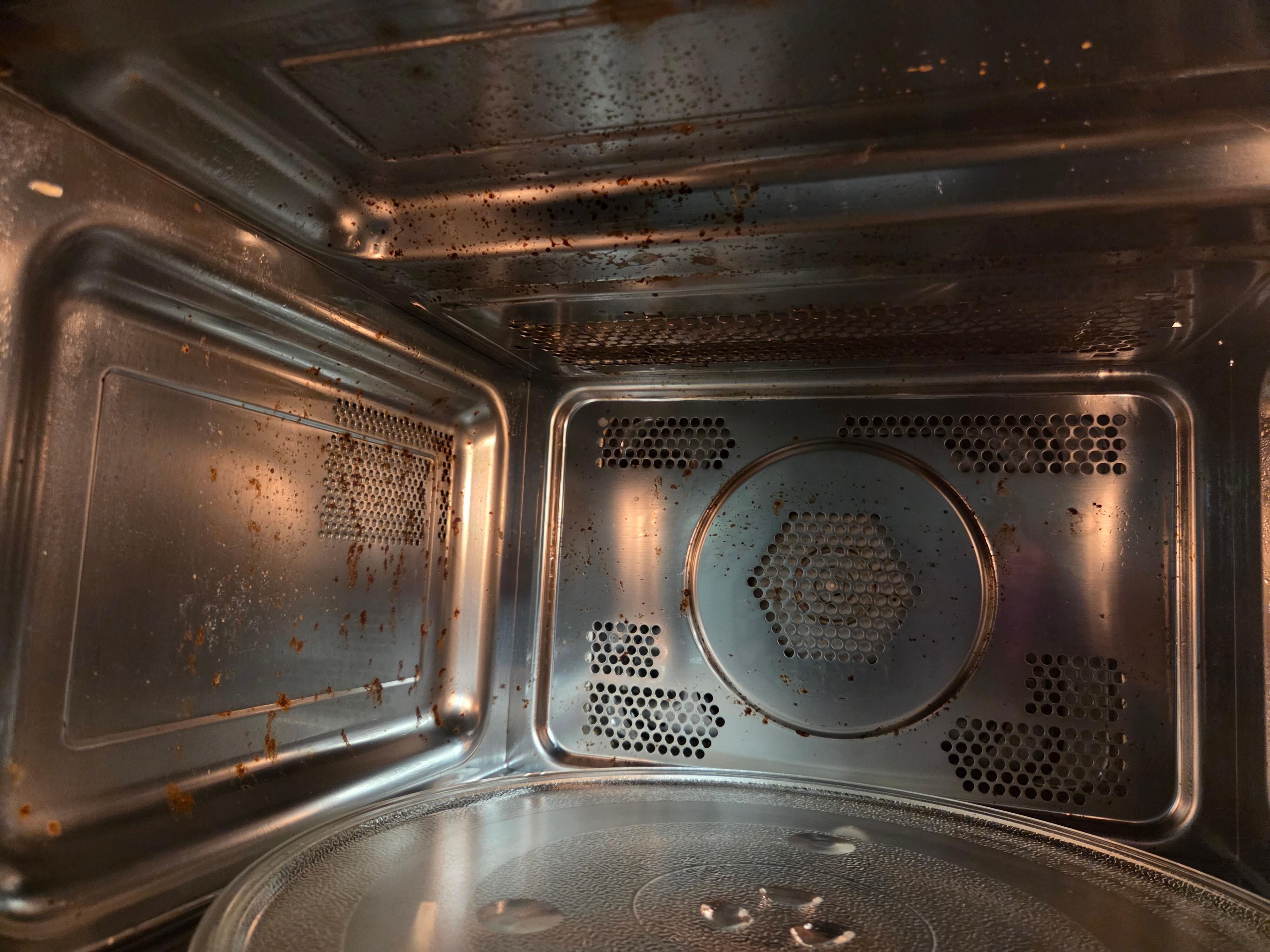 Dirty microwave/Airfryer 