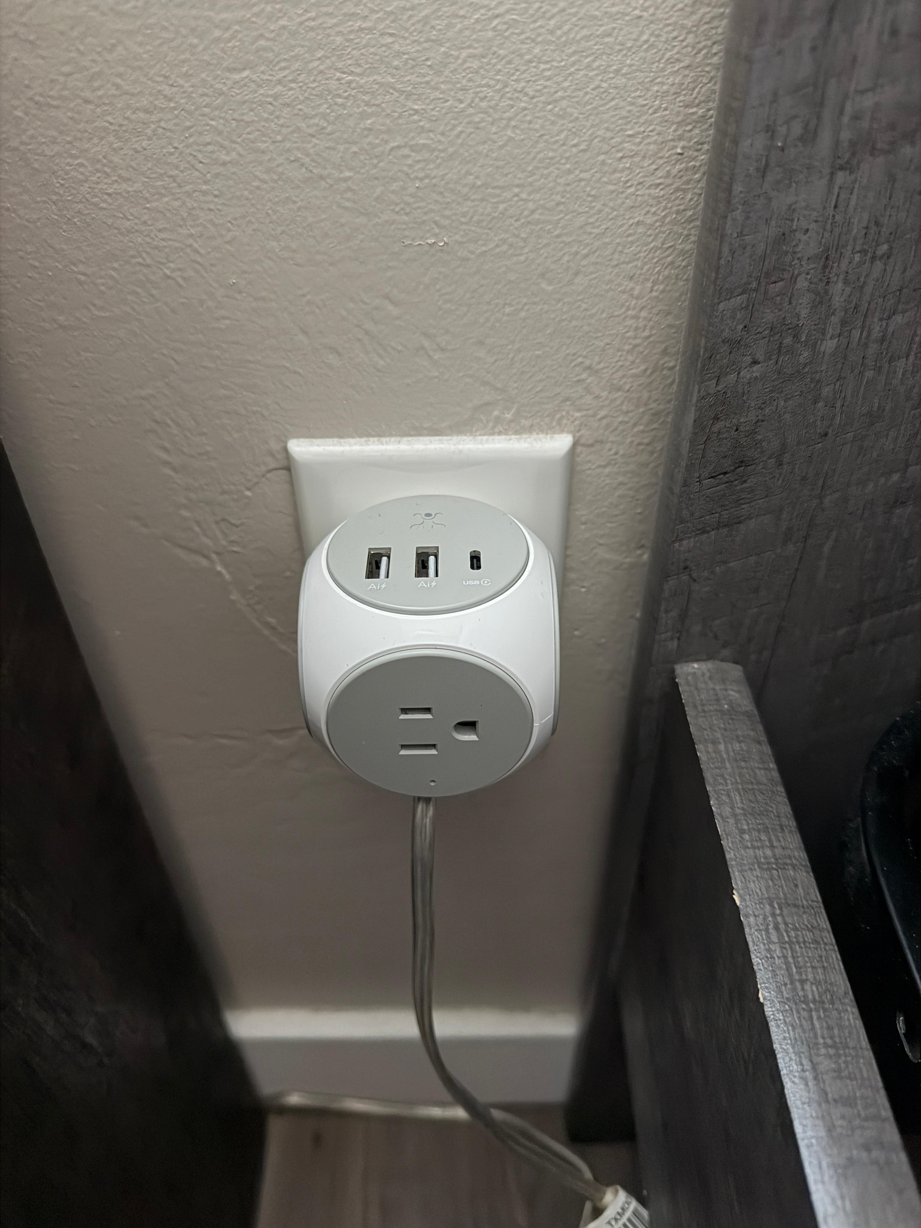 Master bedroom adapter plugs