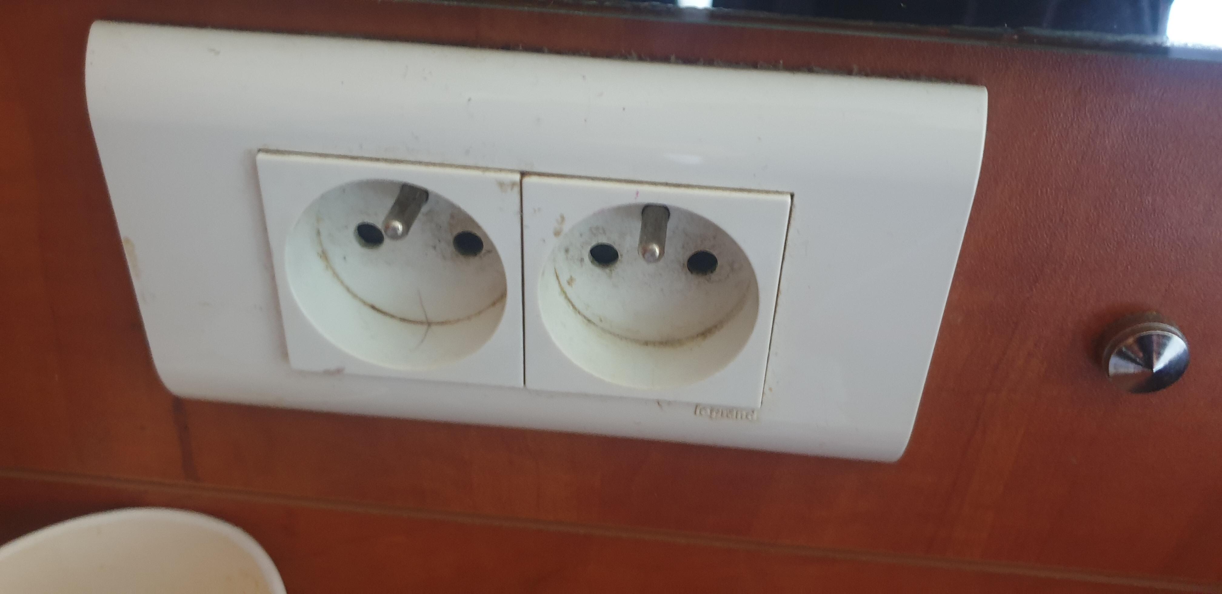 Prises électriques 