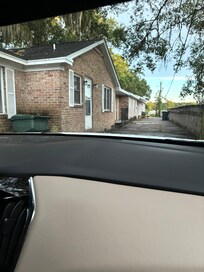 Side of the house/narrow driveway