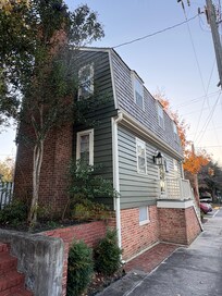 Beautiful historic home. Easy access to downtown.