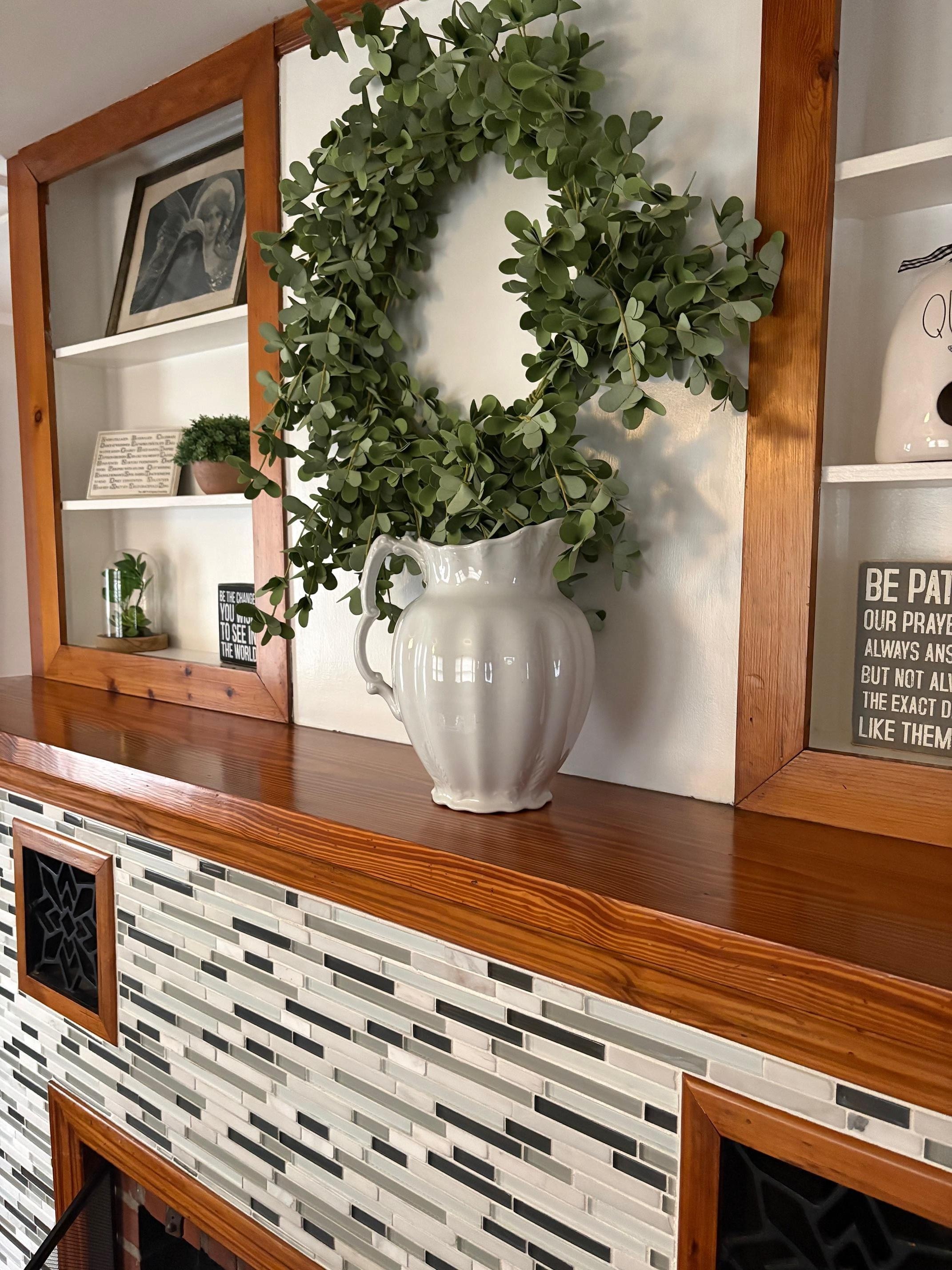 Welcoming livingroom, spotless.