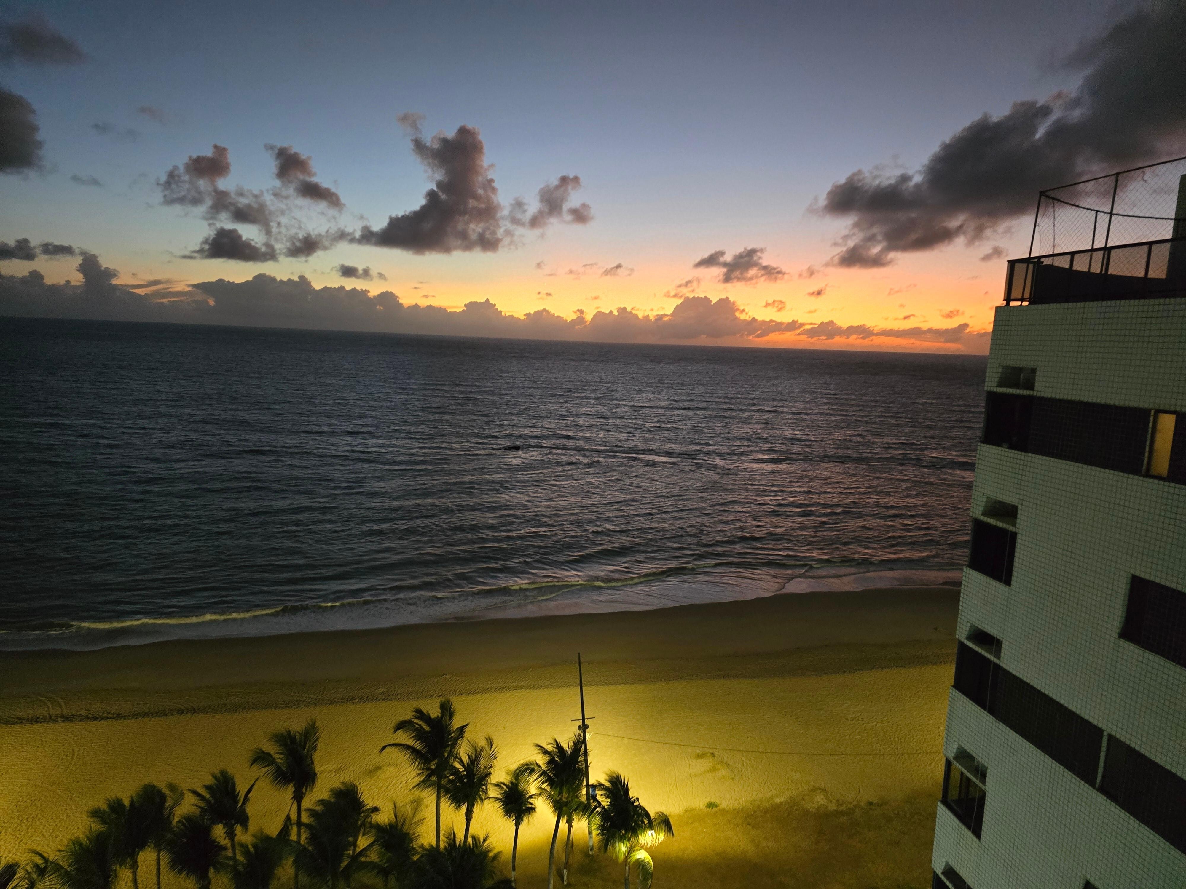 Amanhecer da janela do Hotel 