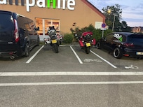 Ok granted nothing says a bike can’t park there but space so limited and yet allowed to park there