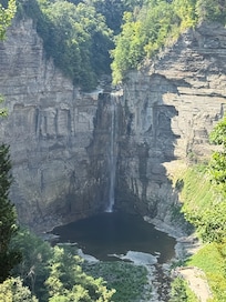 Taughannock Falls state park