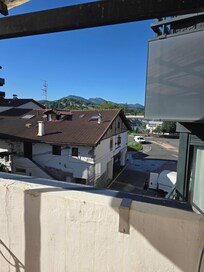 Blick vom Balkon (rechts)