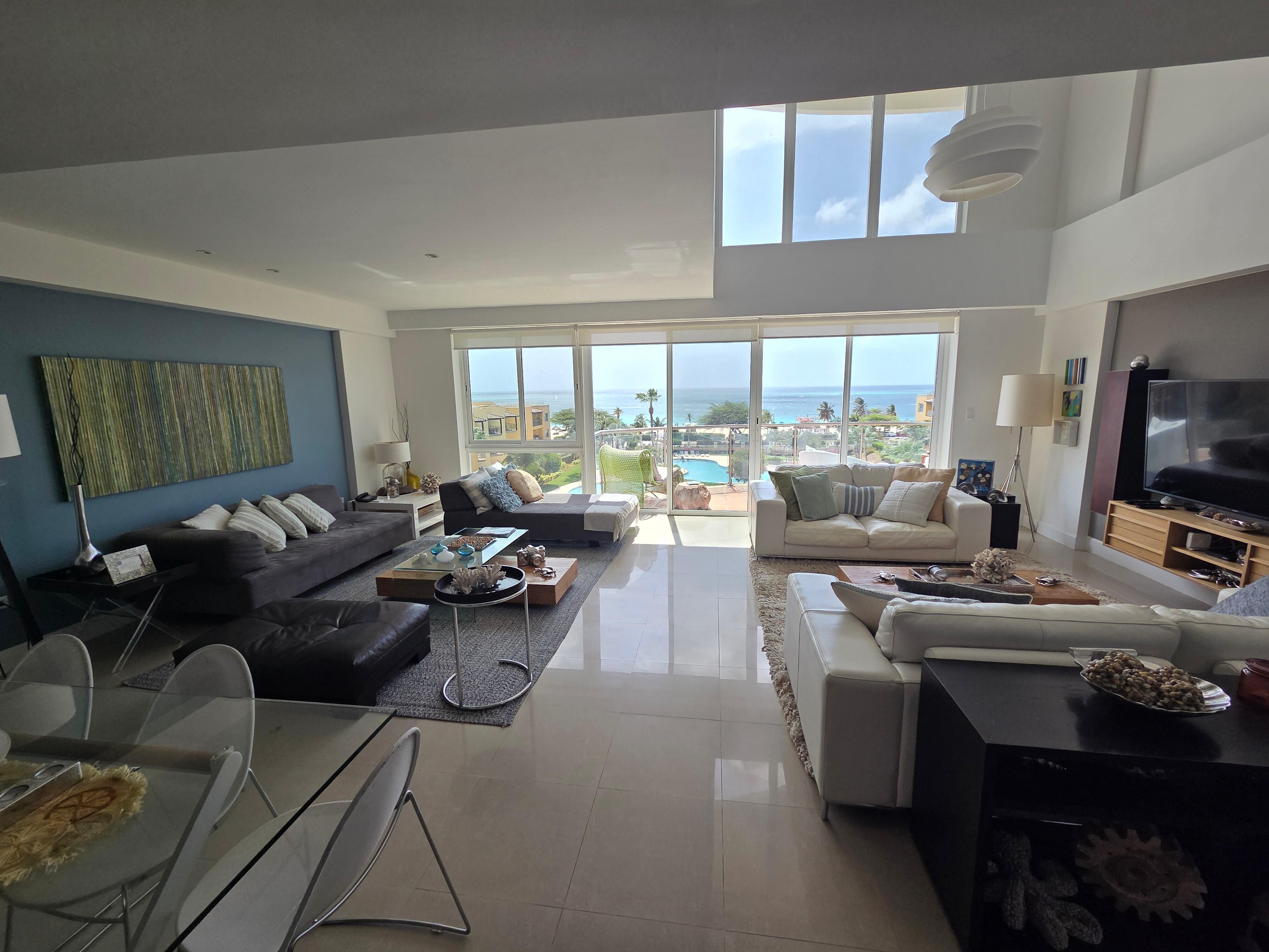 Main Floor 