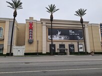 Movies walking distance