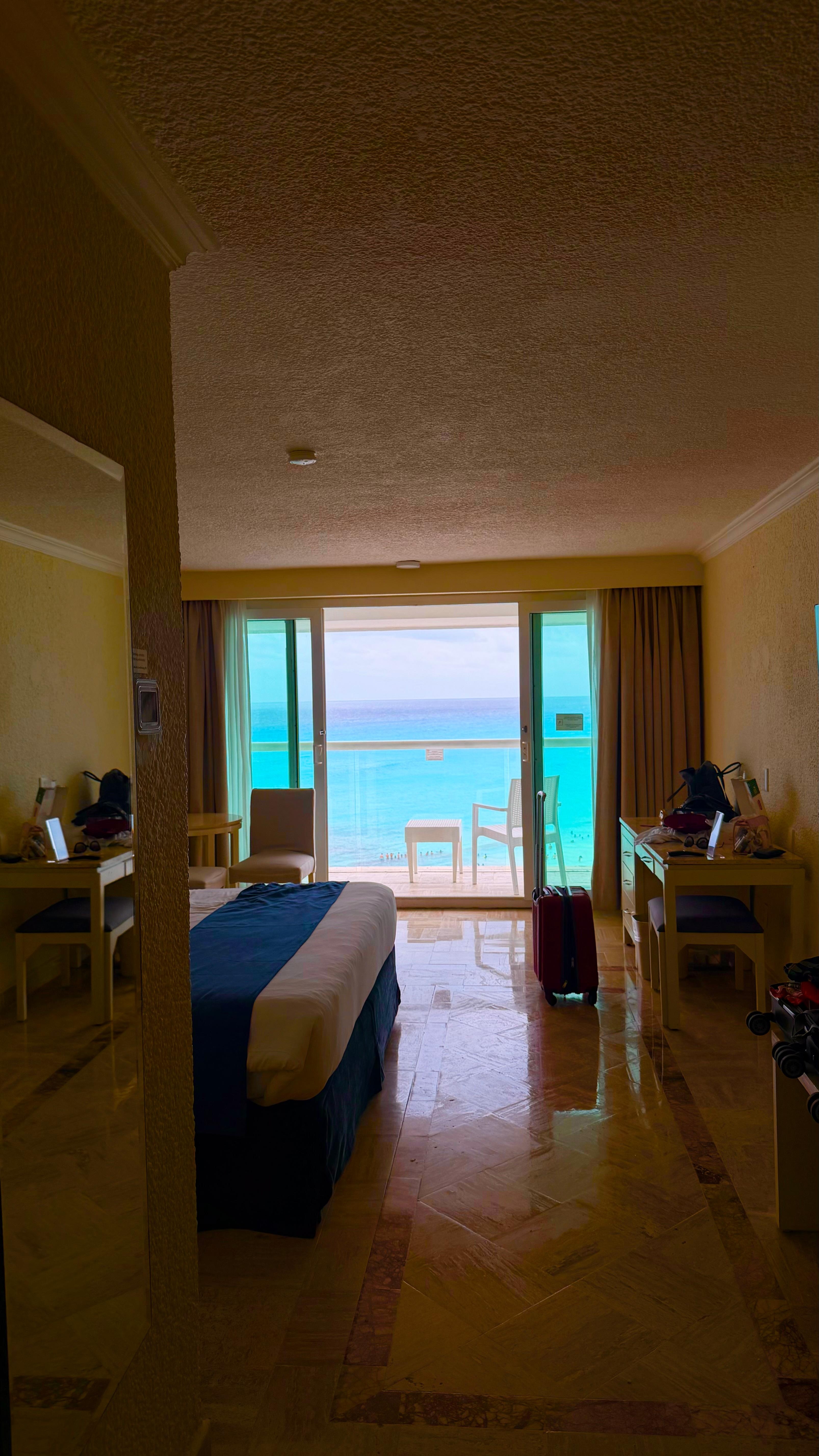 Quarto com vista maravilhosa , com visão de toda a orla 