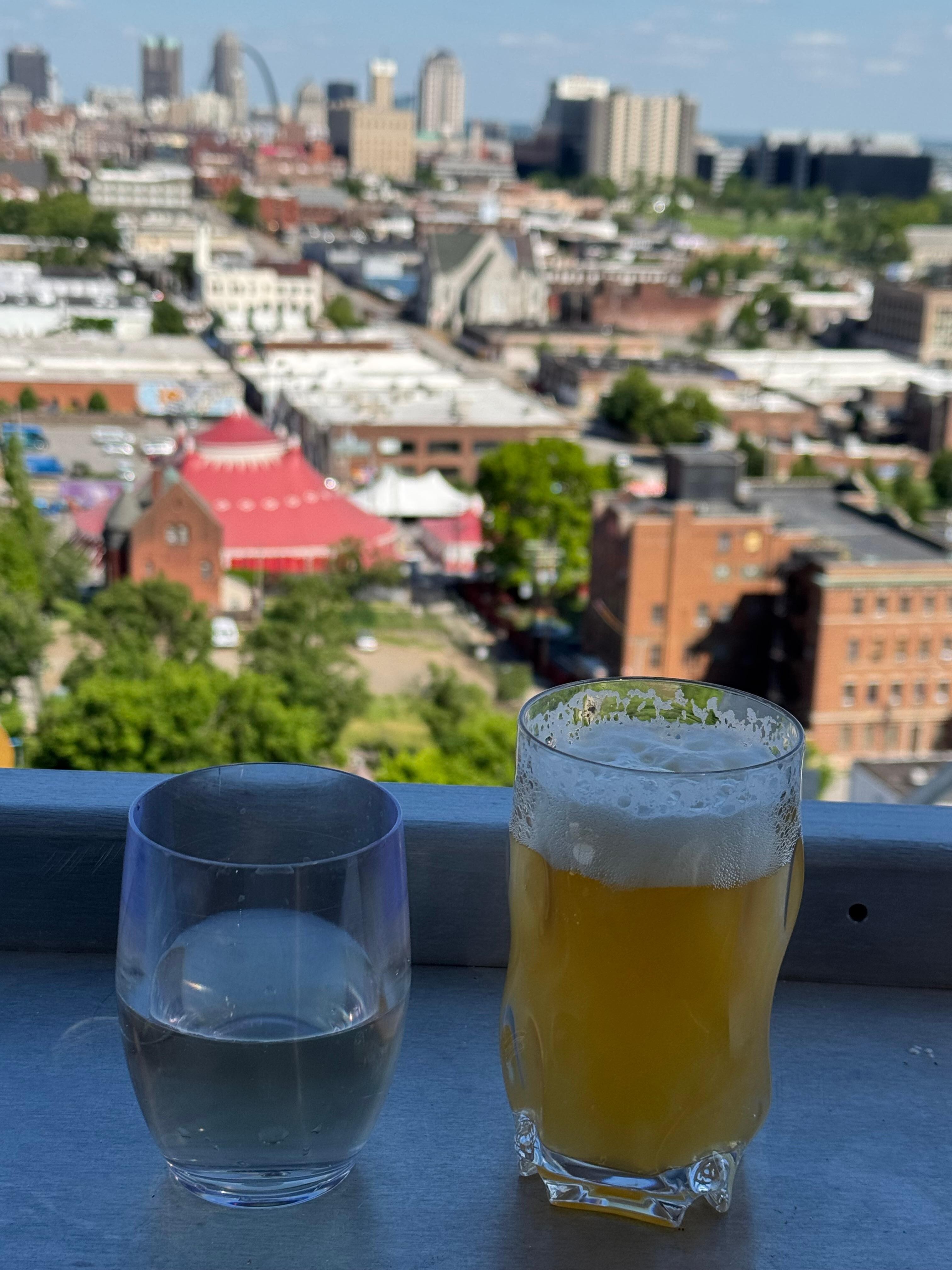 The Rainbow Terrace Bar overlooking The Arch and Stan Musial Bridge
