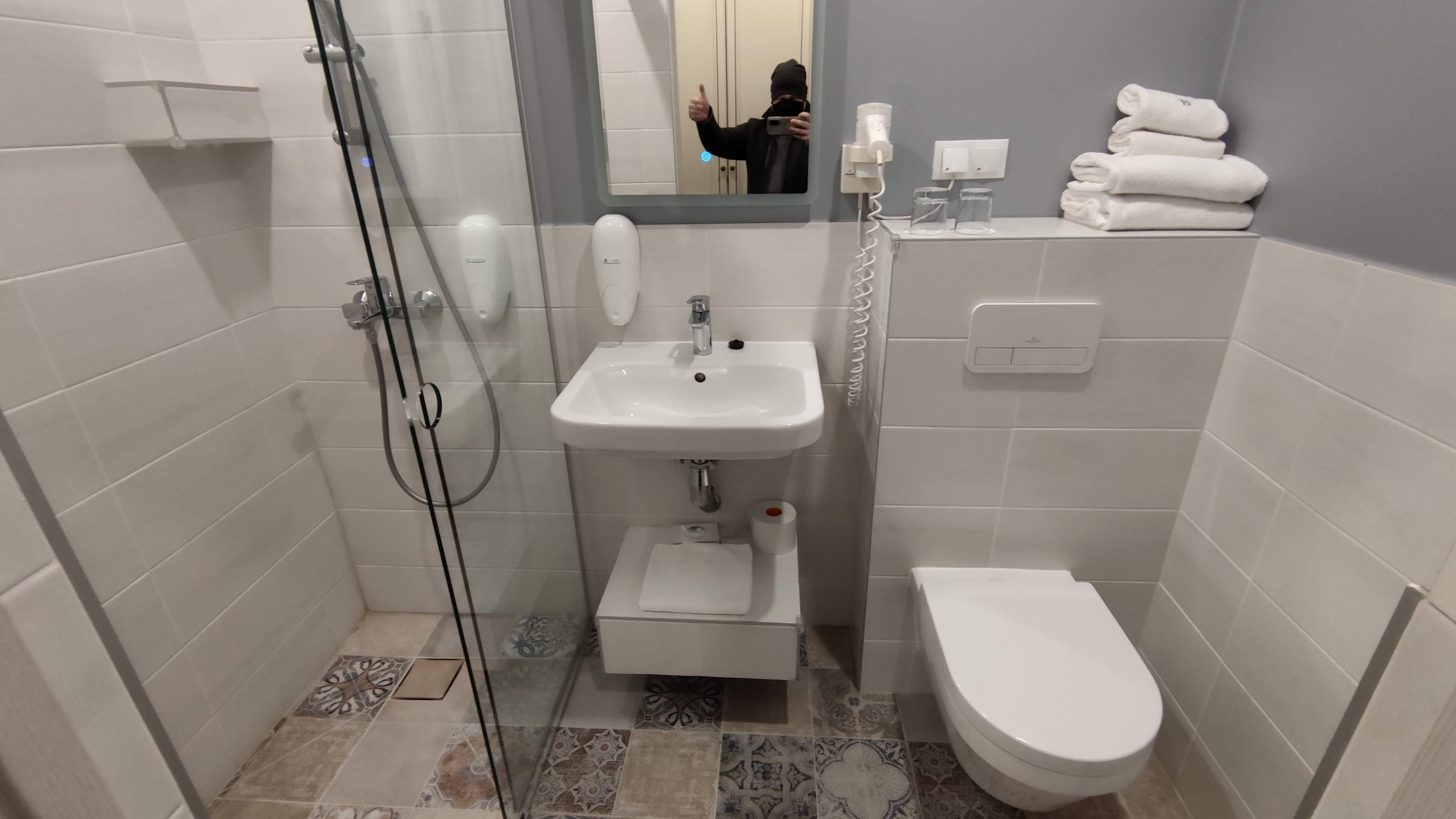 A very nice renovated bathroom