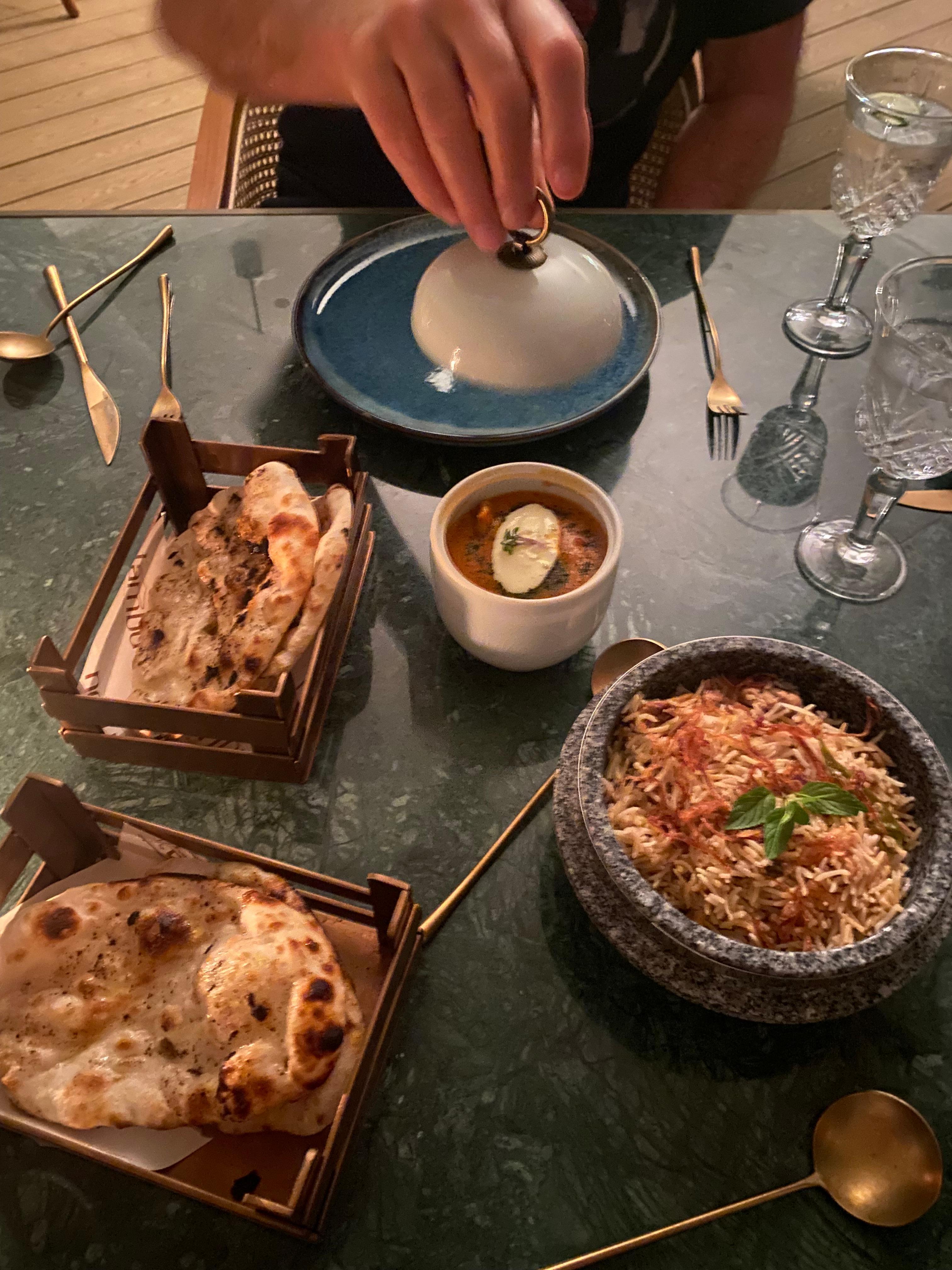 Chicken Biryani
Butter Chicken
Black Garlic Naan