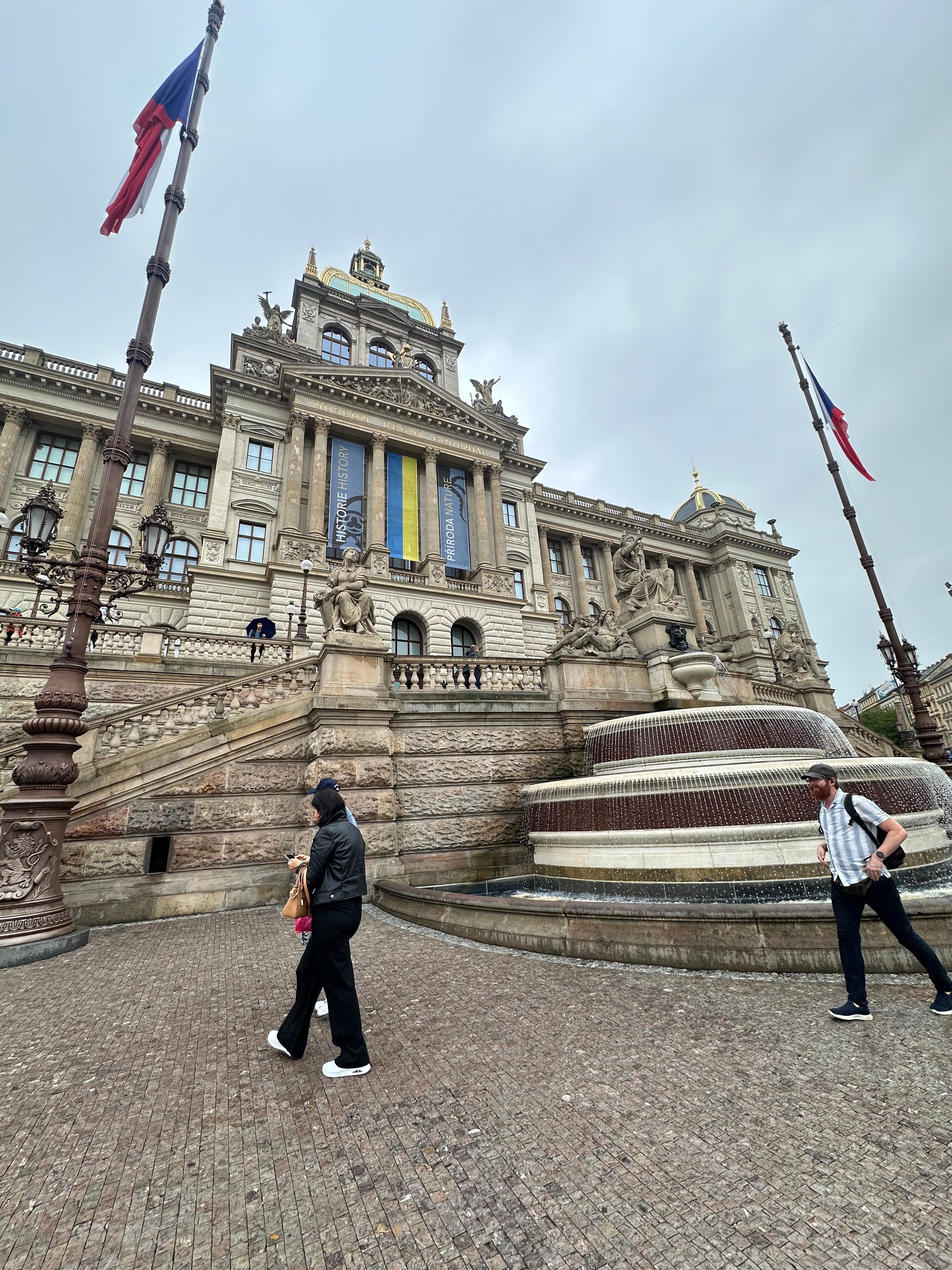 Walking distance to Národní muzeum