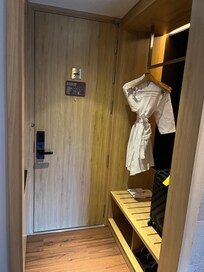 Room foyer with storage