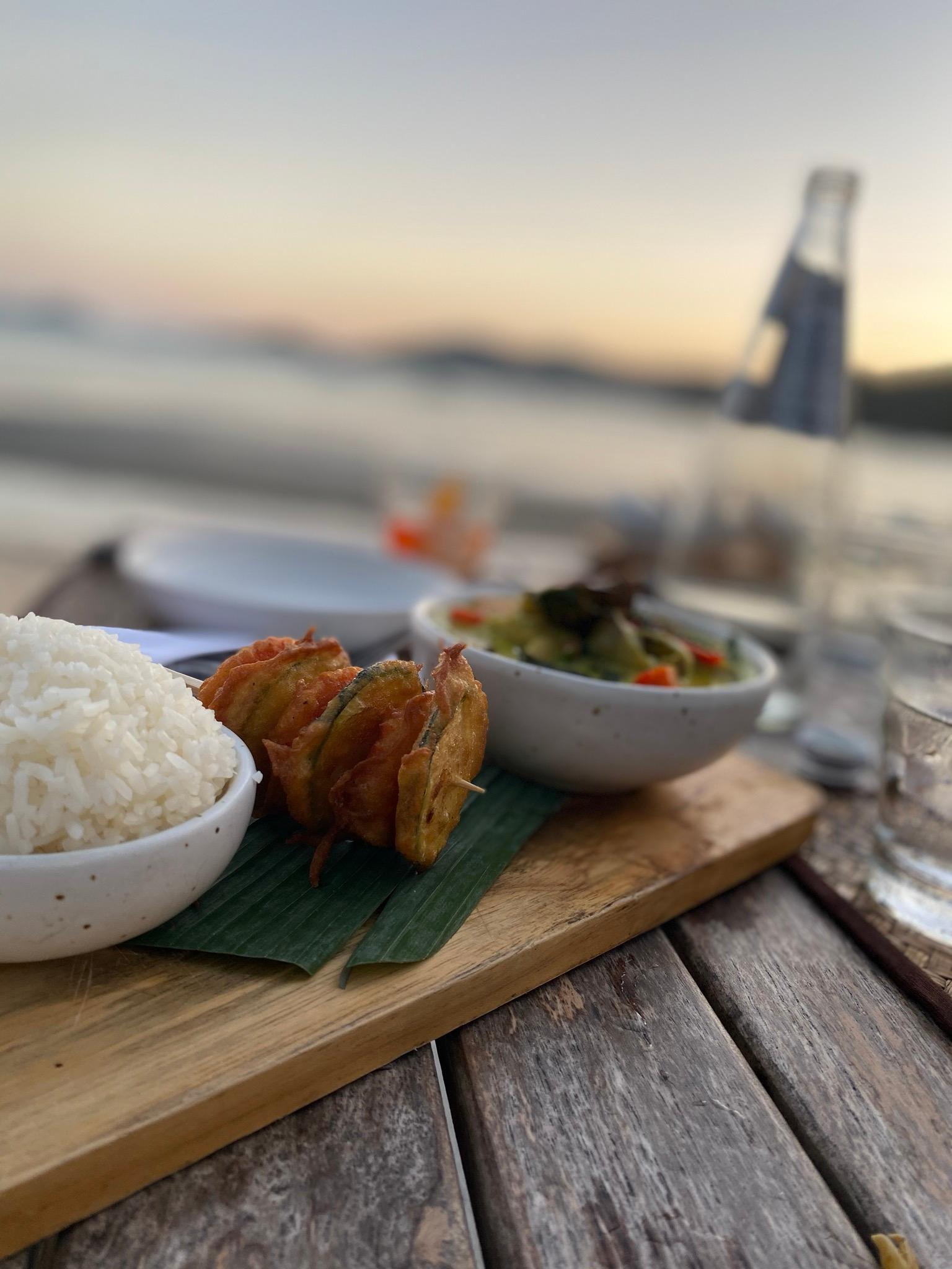 Dinner right on the water. 