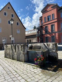 Etupihan suihkulähde