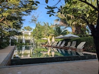 The salt water pool :)