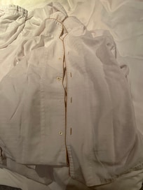 ボタンが取れている