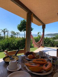 Café da manhã no Paraíso!