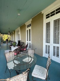 Great place to enjoy a beverage