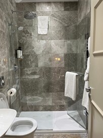 Ensuite bathroom