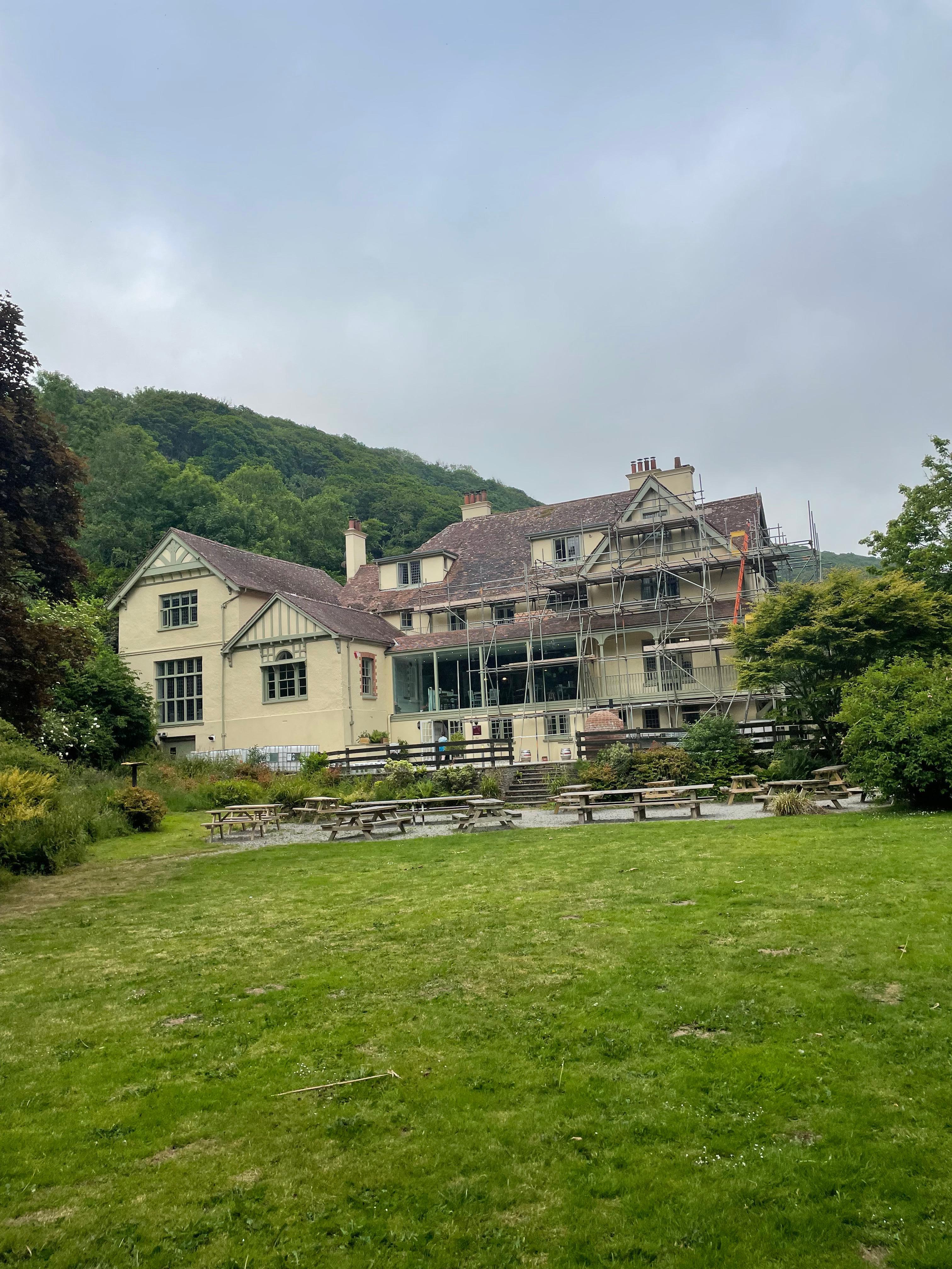 Beautiful grounds and the inn from the back, such a shame about the scaffolding and no use of balcony :(