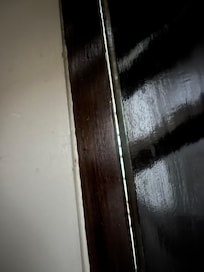 That white mark is the distance between the door frame and the door , what strength does the lock have if it’s just cms into the lock hole?