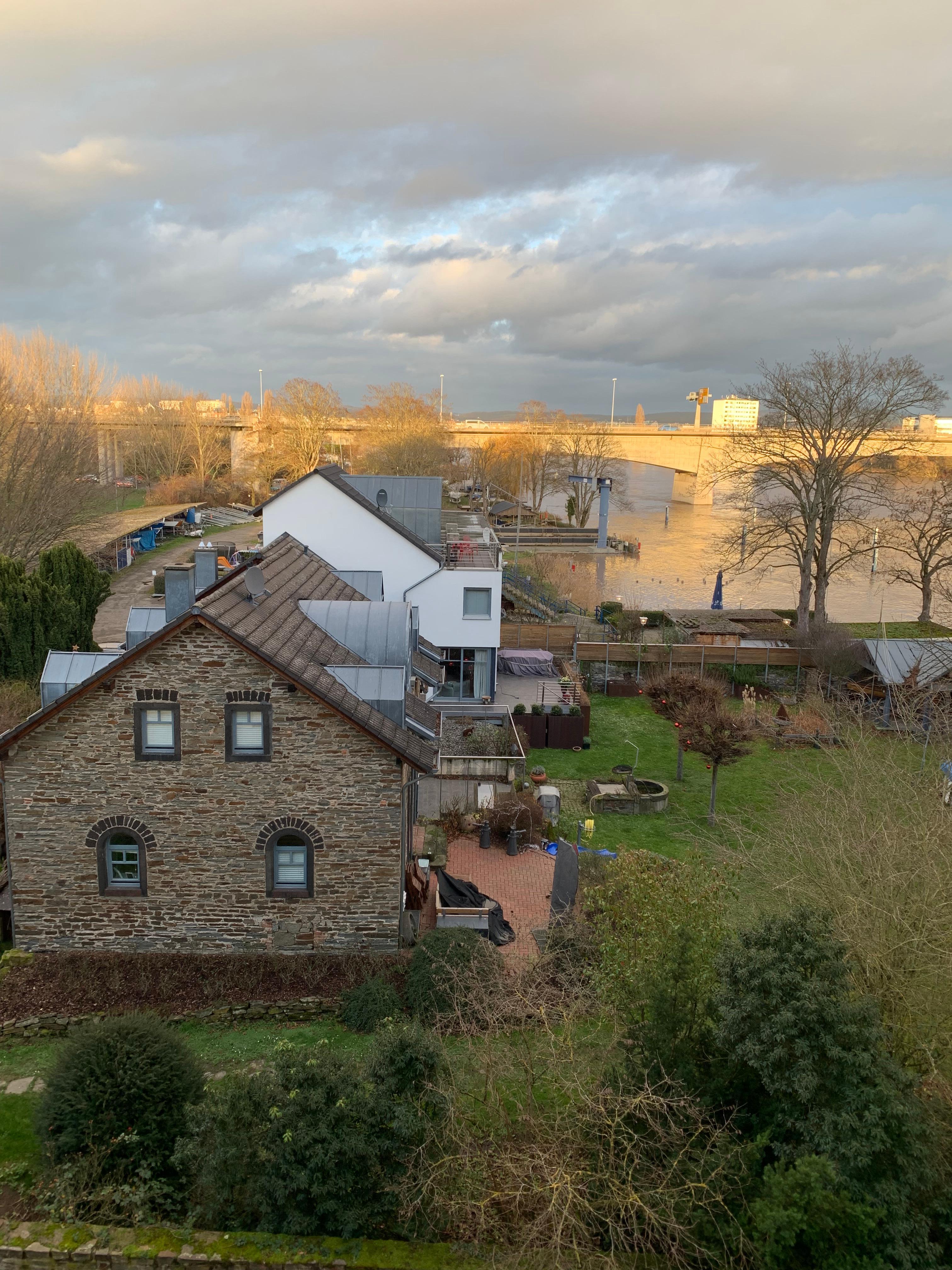 Vue de la chambre sur la Moselle 