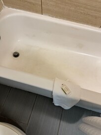 Tub