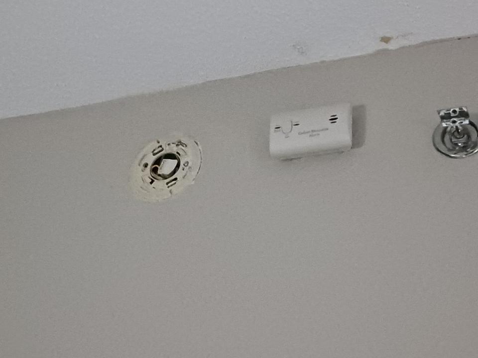 Smoke detector missing 