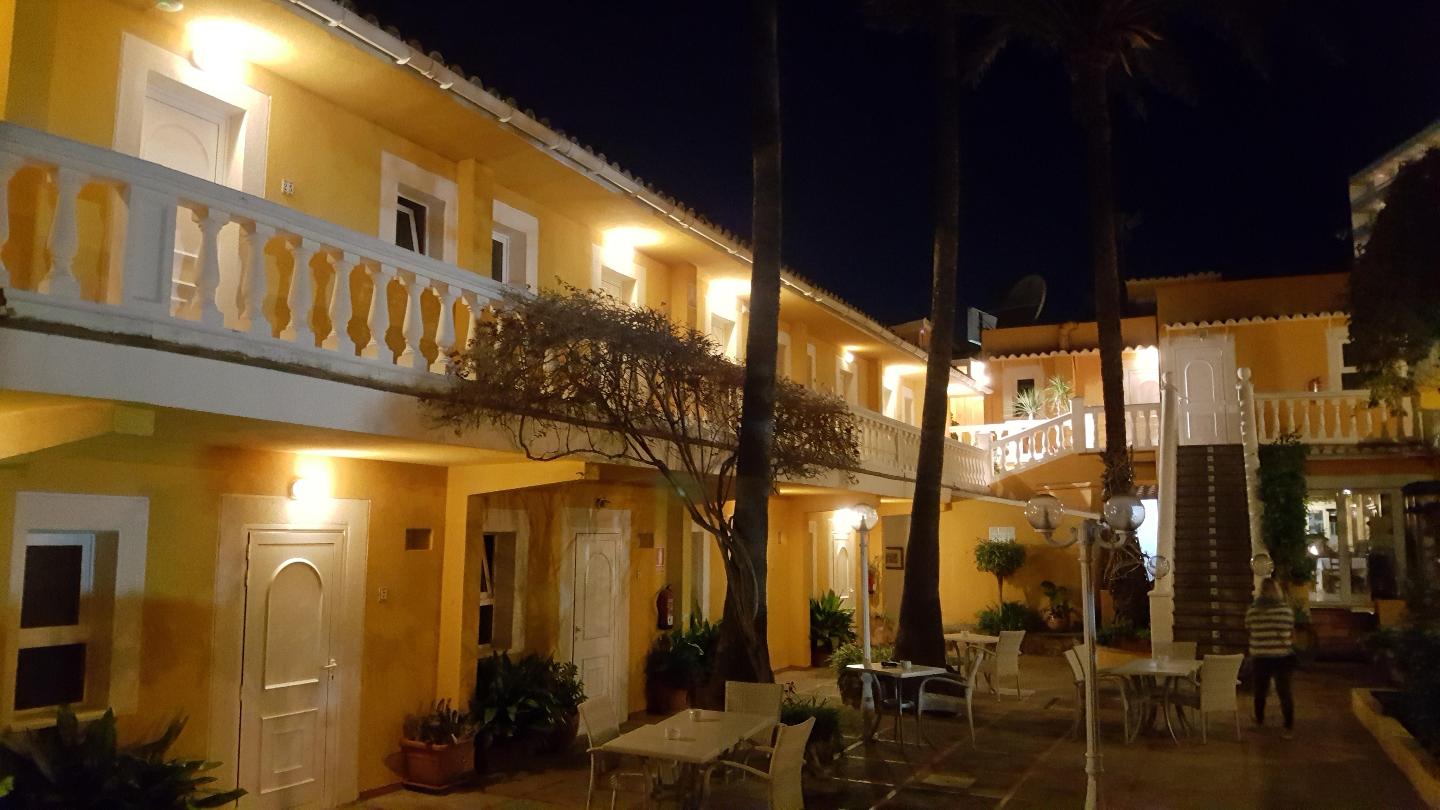 Rolig og sentral beliggenhet.