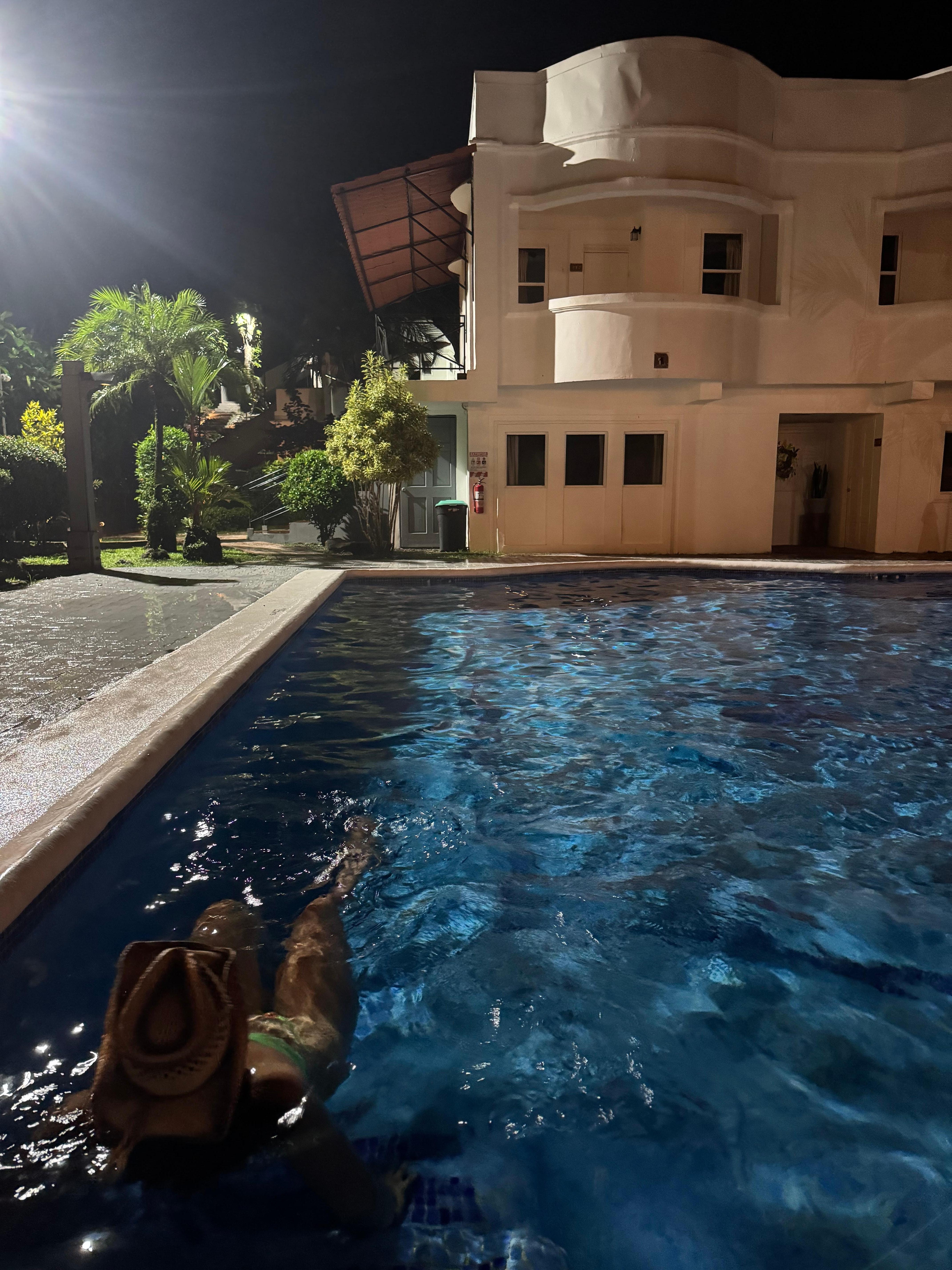 3 swimming pools