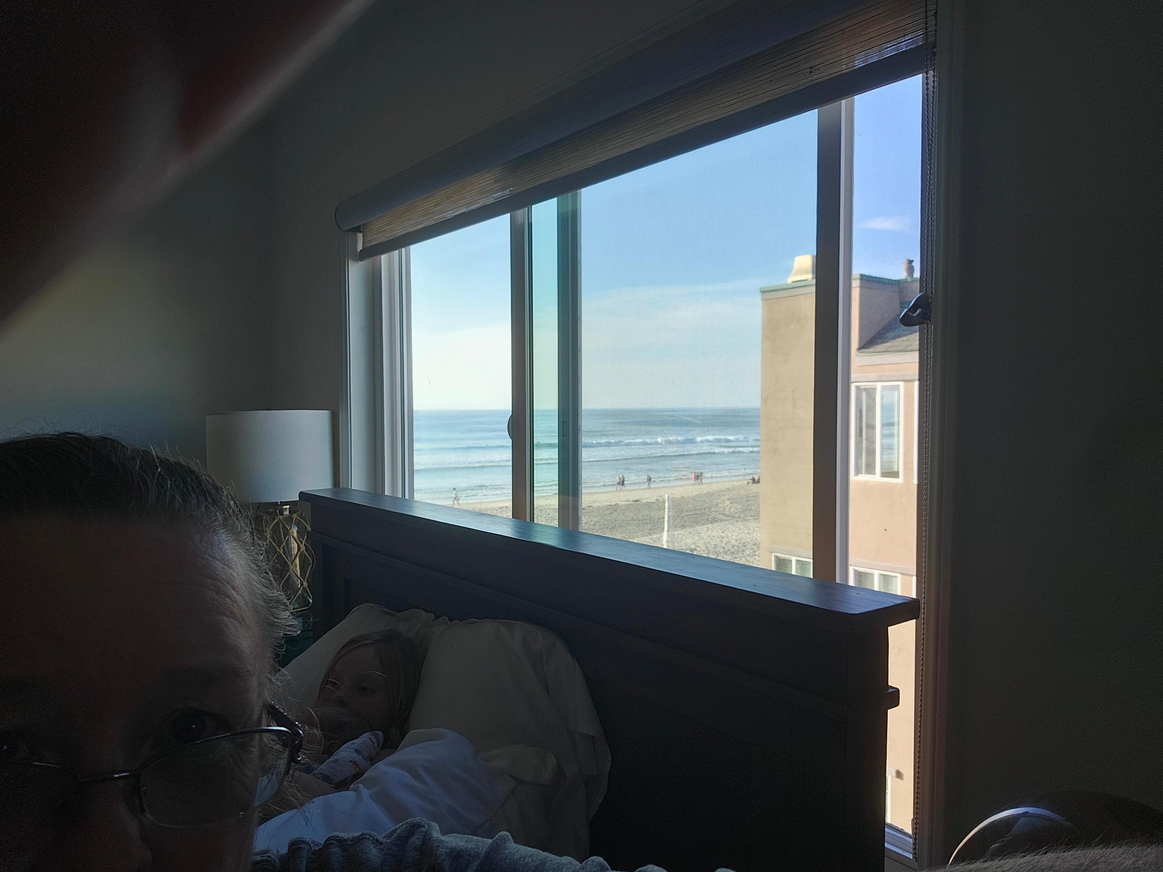 Bedroom window pic does match pic for few on vrbo