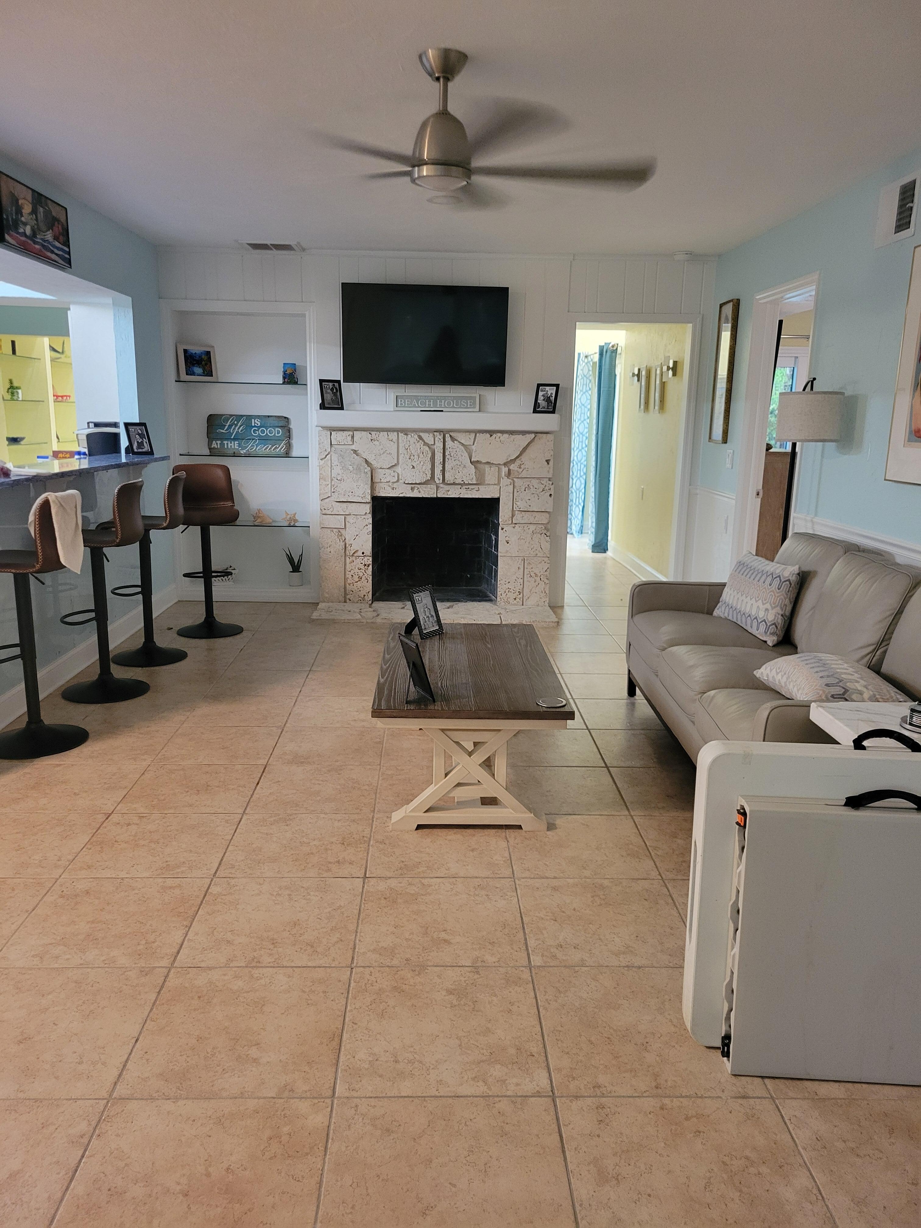 One of 2 living rooms