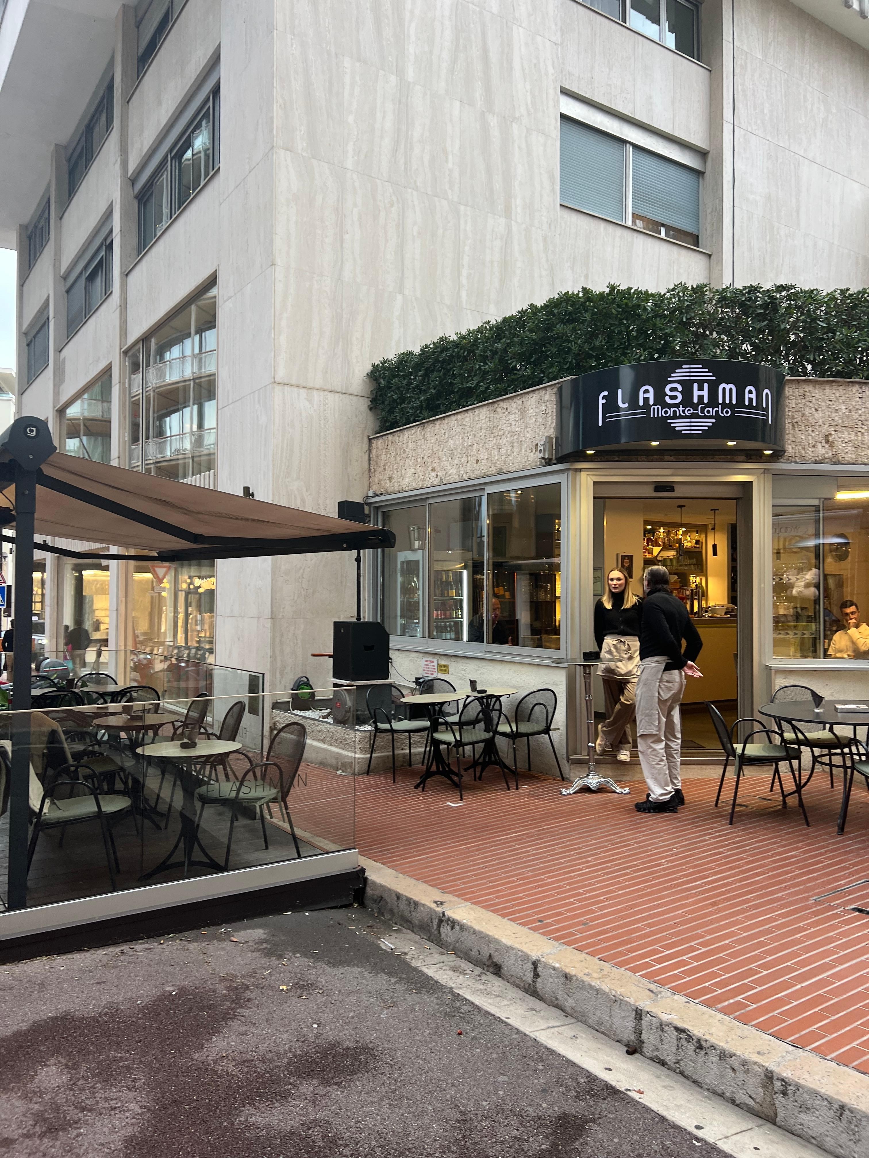 Excellent local restaurant serving traditional and modern French cuisine. 