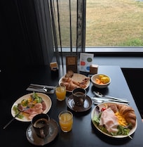 Breakfast is so good