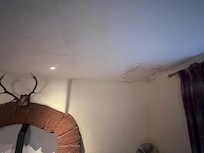 humidité plafond salon