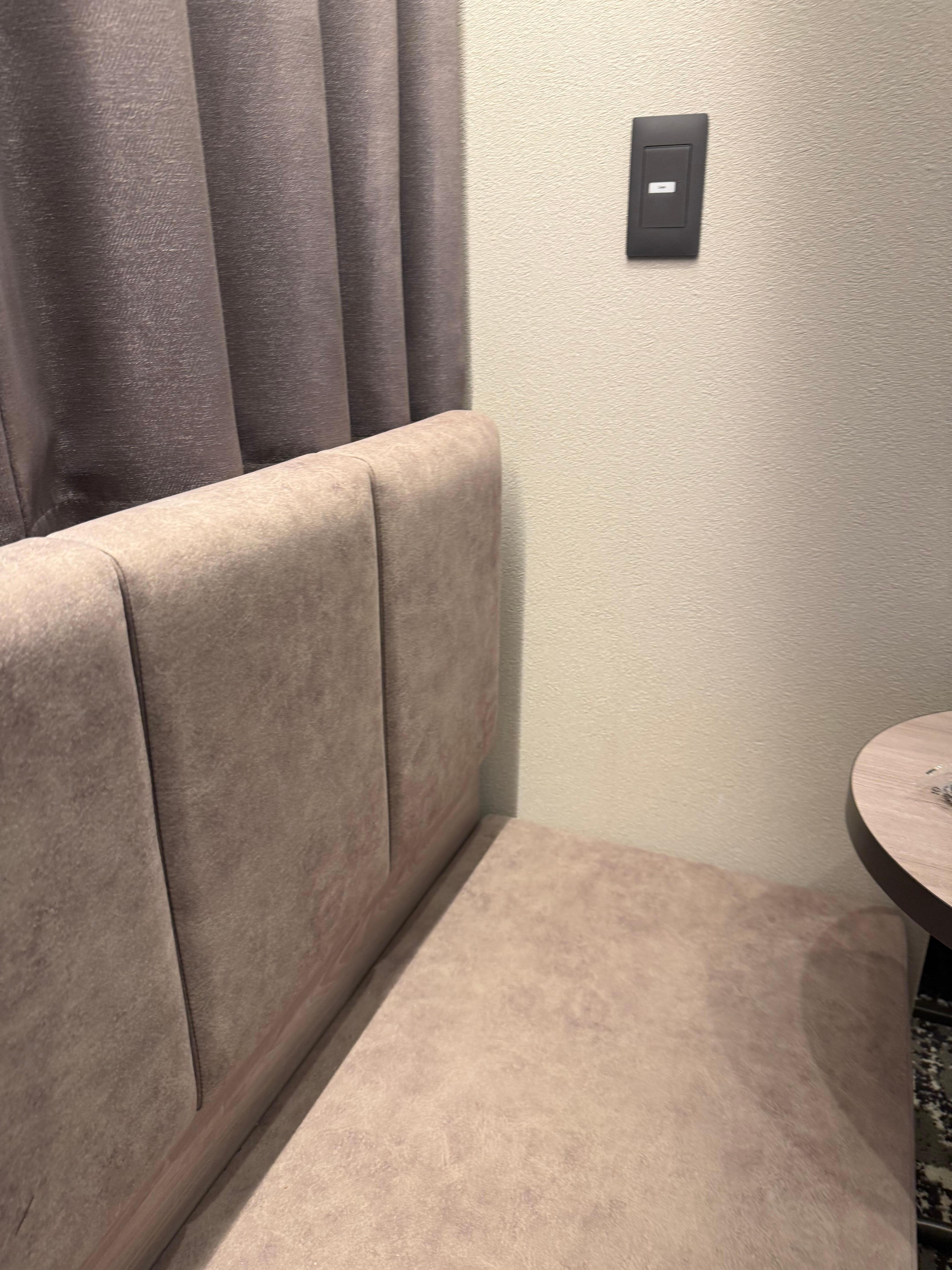 Sitting area next to bed
