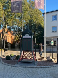 Telephone booth
