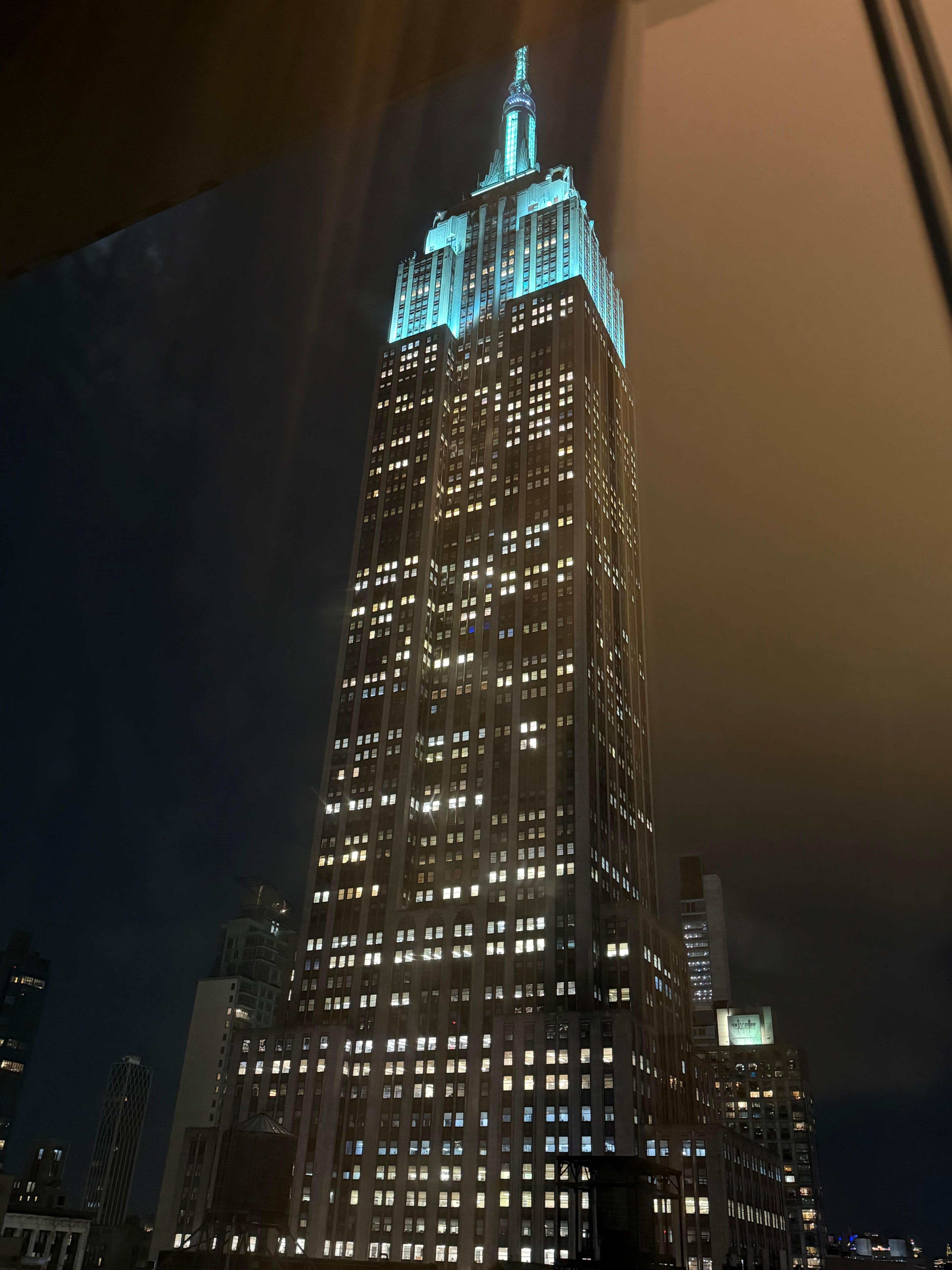 Empire view side suite view