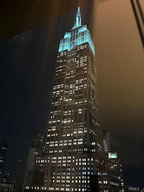 Empire view side suite view