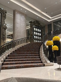 The staircase really is grand.