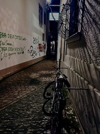 Munsterplatz at night