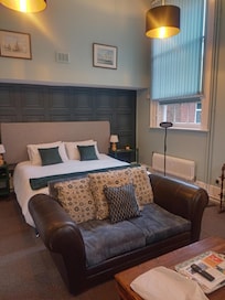 Very very comfortable bed