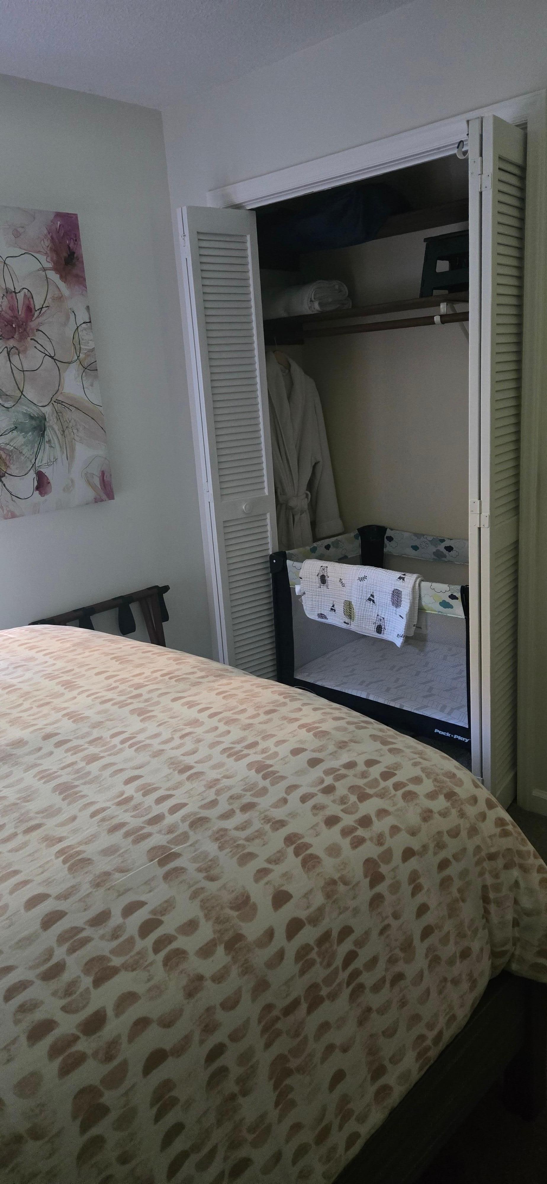 Crib set up in advance 