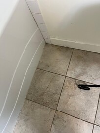 Bathroom floor dirty!