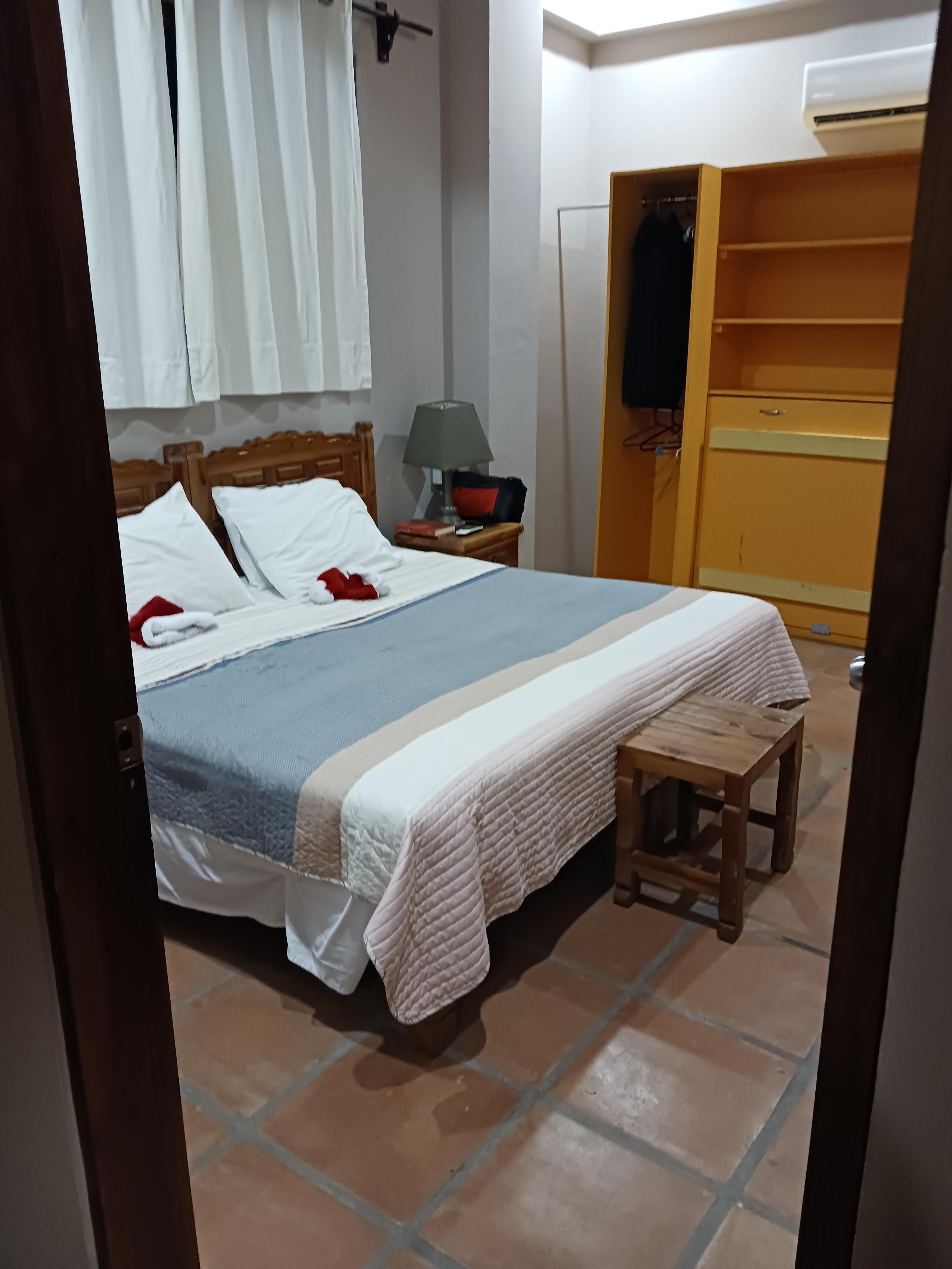 Second King size bedroom with Murphy bed